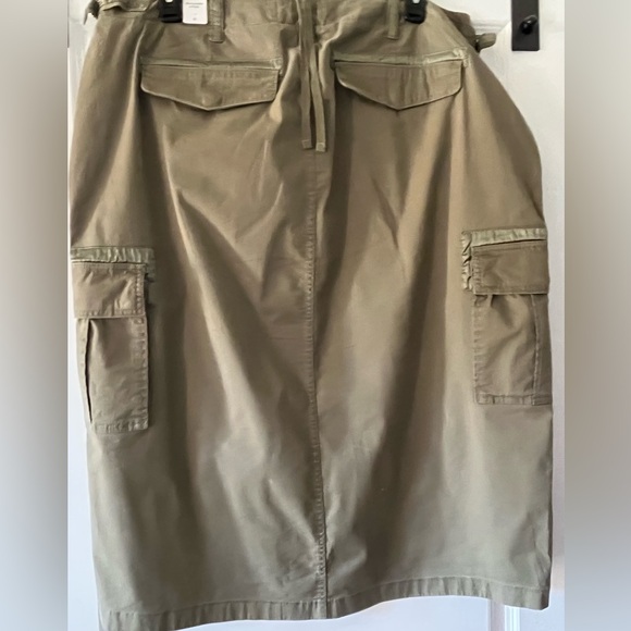 Abercrombie & Fitch Cargo Midi Skirt - Picture 5 of 5